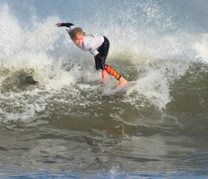 Groms attack surf from both ends