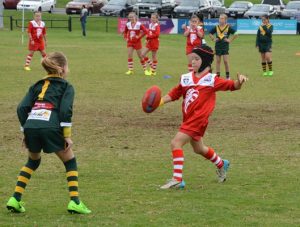 Girls footy season kicks off