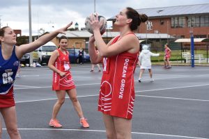 Grove claims victory over Coutas