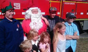 Santa to visit Grove