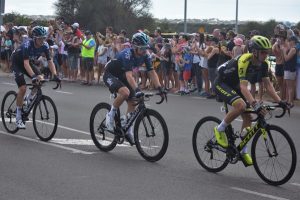 World’s elite cycles through towns for Cadel Evans’ race