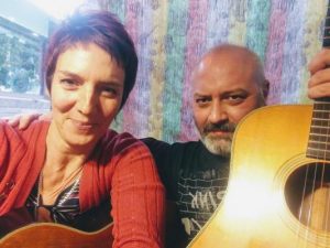 Uke Queen and ‘musical brother’ in heartfelt gig