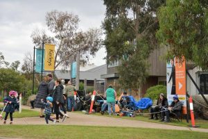 Queues expected for Oakdene sale