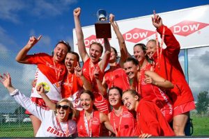 Grubbers claim premiership