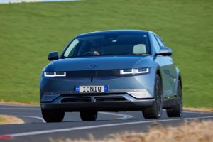 Hyundai goes fully electric