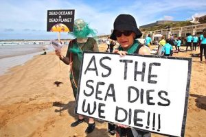 Groups bring attention to ocean health