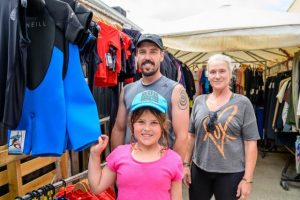 Shoppers flock to Barwon Heads