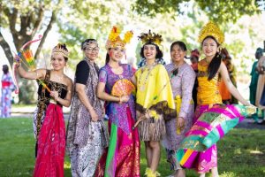 Pako Festa returns home