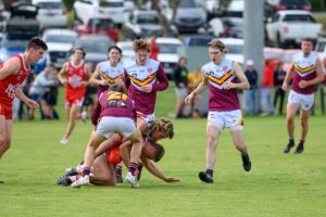Grubbers pull away for first win