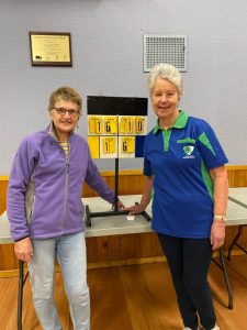 Finals time for indoor bowls