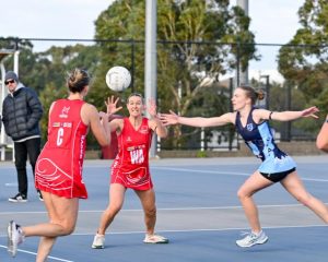 Grove home in one-goal thriller