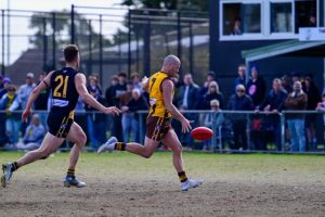 Seven in row for rampaging Eagles