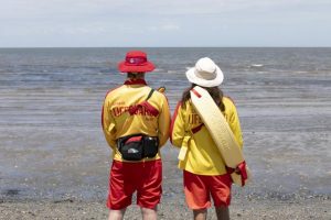 Man dead in Barwon Heads after boat capsized