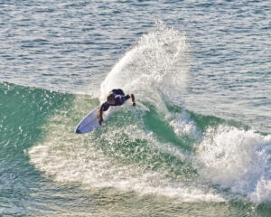 Houshmand, Simmers win Rip Curl Pro titles
