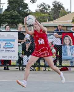 Thriller in B Grade qualifying final