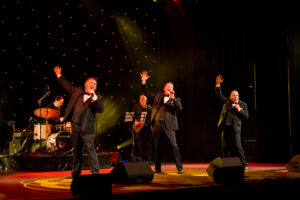 Tenor trio bring the good times