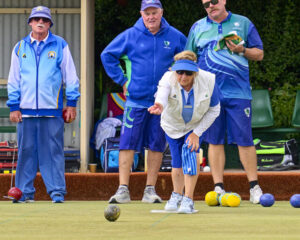 Grovers move into Div 1 top spot