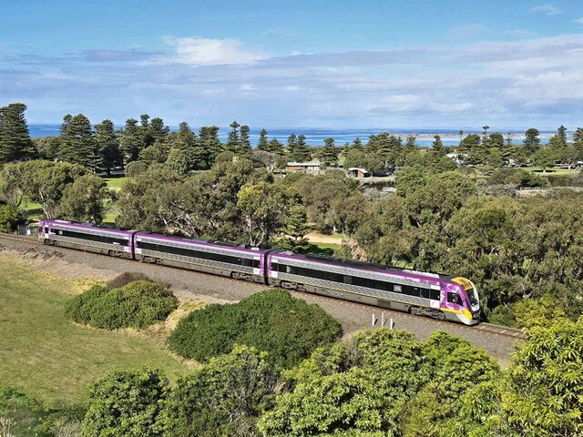 Massive delays on Geelong line