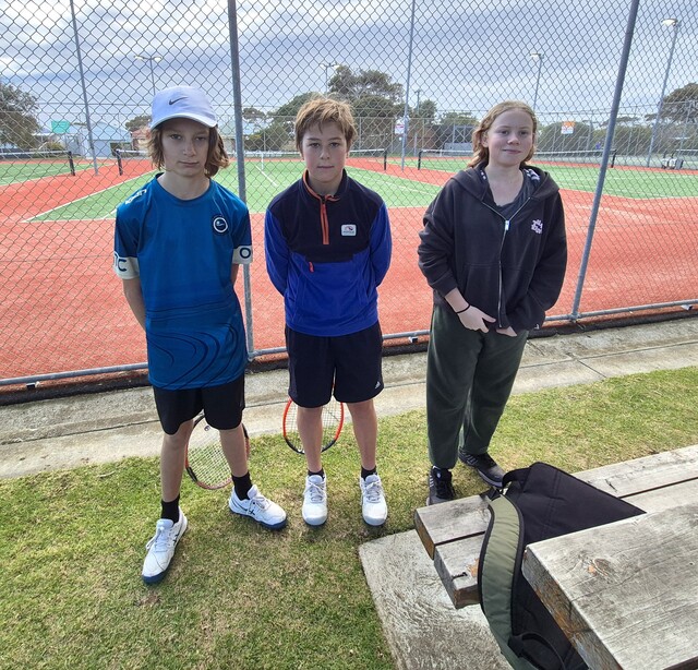 Highton wins top of the table clash