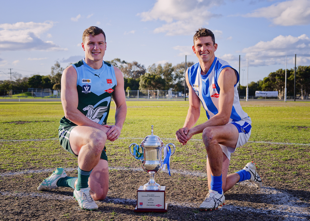 Wave of expectation for Ammos and Roos