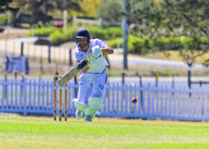 200-run stand for Couta pair