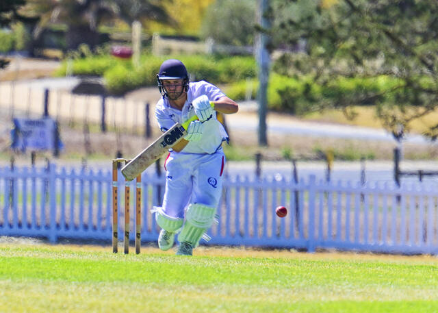 200-run stand for Couta pair