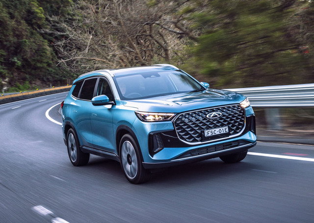Super hybrid Chery on top