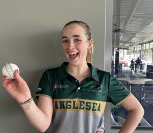 Summer Down Under for Tabby