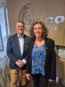 Stapleton takes back mayor seat