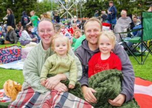 Huge crowd for carols