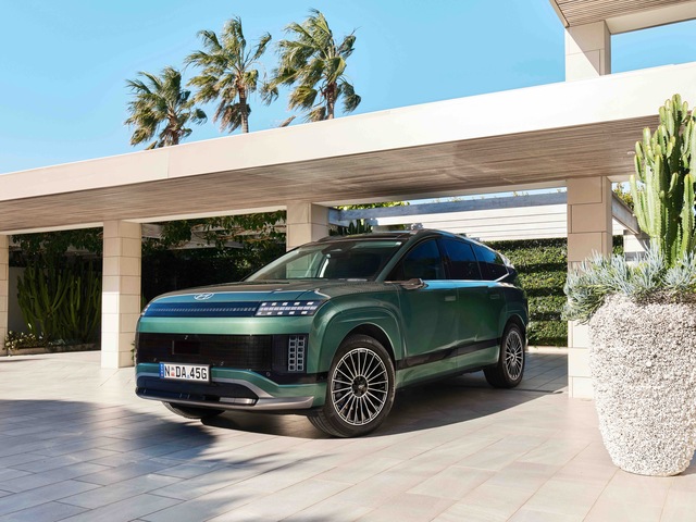 A cruise-liner on dry land